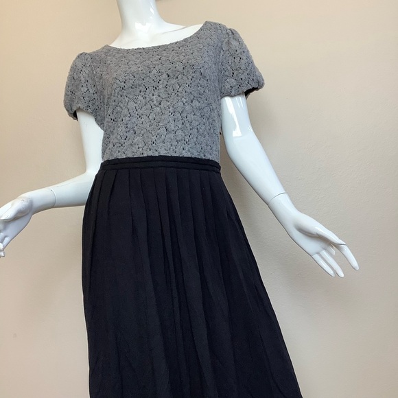 Semantiks Gray Wool and Black Elegant Gray and Black Women's Dress - Picture 2 of 9